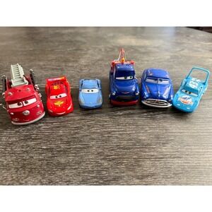 Disney Pixar Cars Diecast Lot Lightning McQueen Mater Doc Hudson Tow Truck